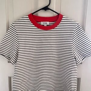 COS tee